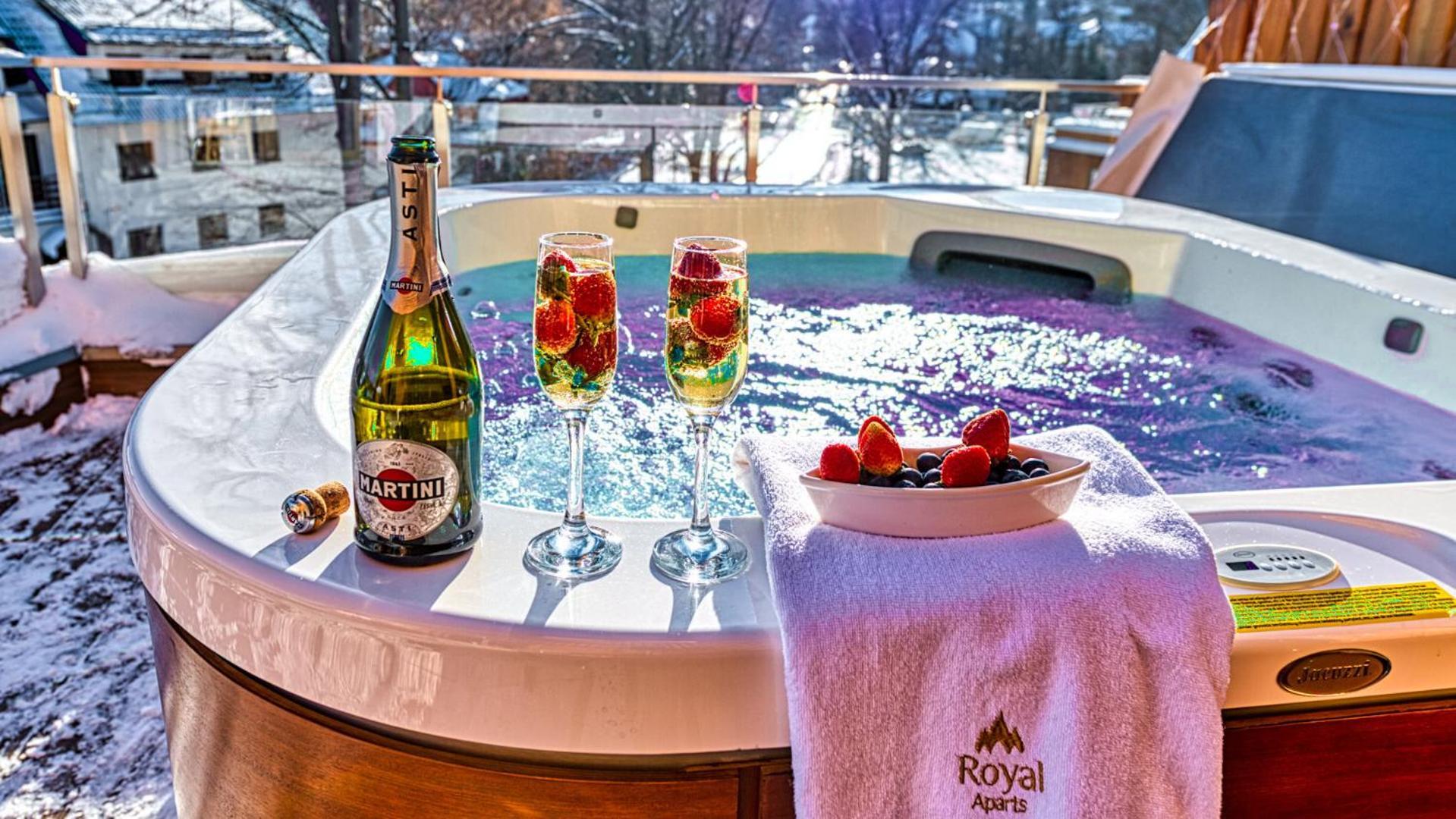 Royal Prestige Collection Z Prywatnym Jacuzzi - Stone Hill Resort Z Basenem I Saunami Szklarska Poręba Eksteriør bilde