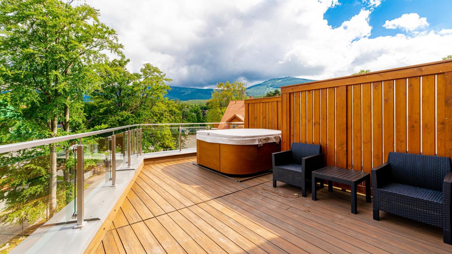Royal Prestige Collection Z Prywatnym Jacuzzi - Stone Hill Resort Z Basenem I Saunami Szklarska Poręba Eksteriør bilde